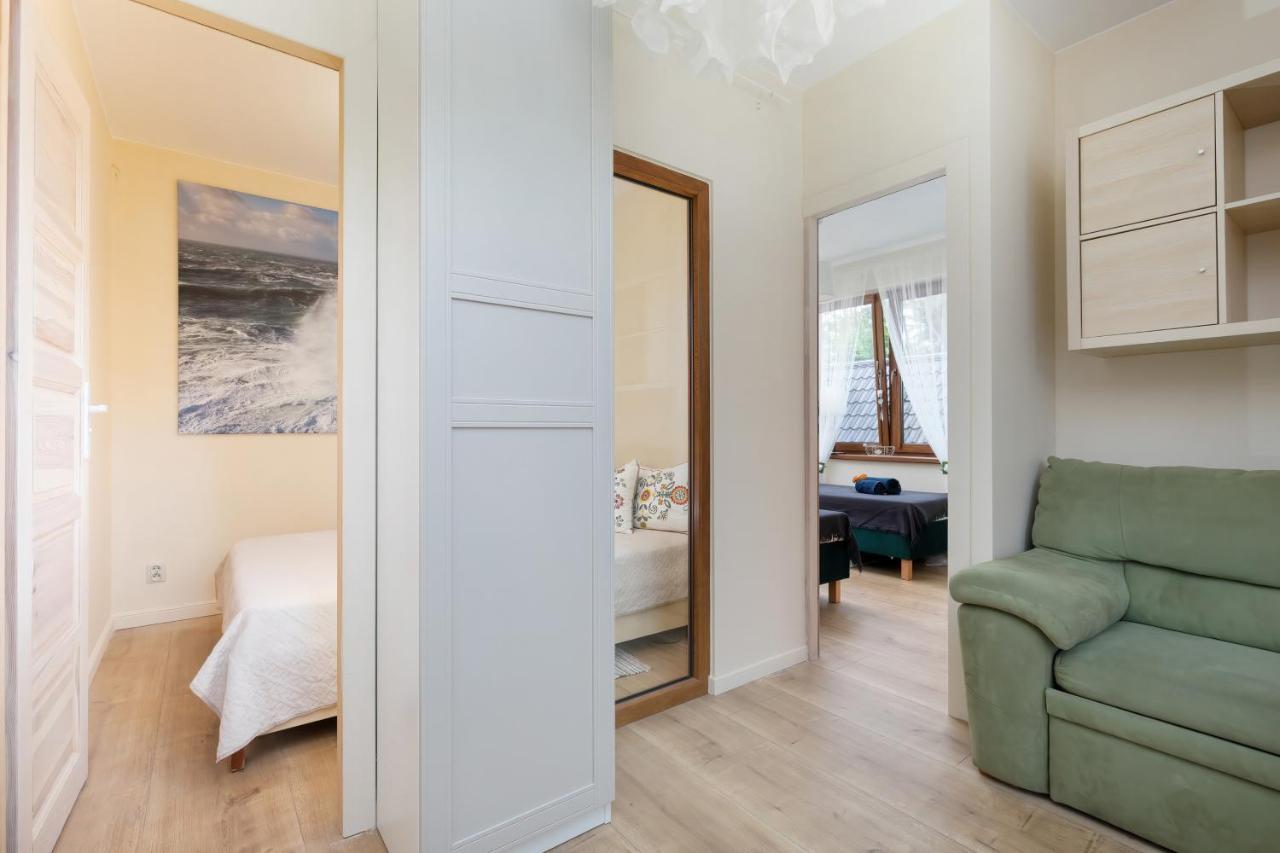 Veranda Domy I Apartament โปเบียโรโว ภายนอก รูปภาพ