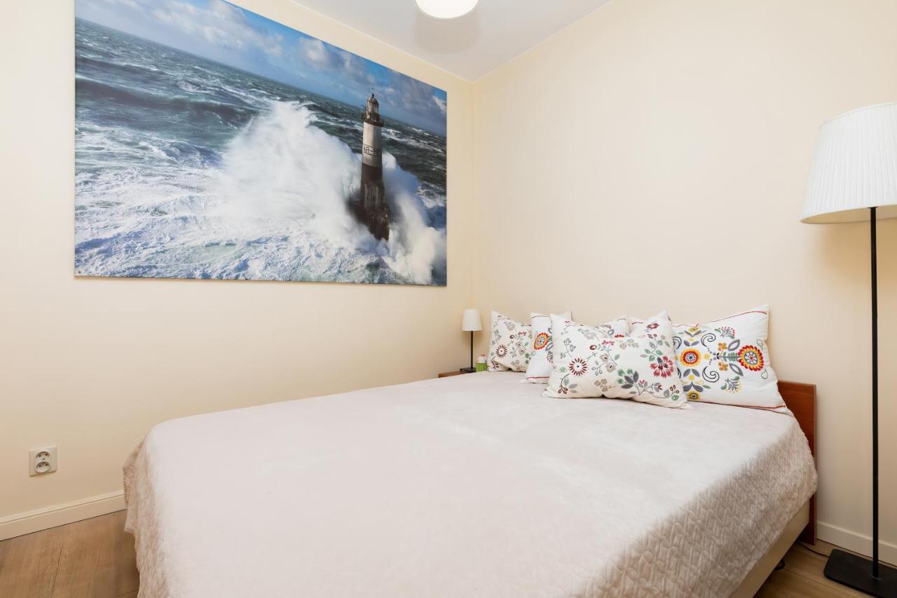 Veranda Domy I Apartament โปเบียโรโว ภายนอก รูปภาพ